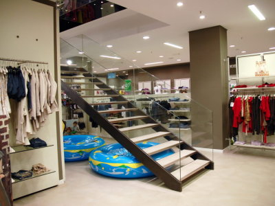 temporary-store-benetton-foggia13