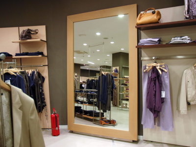 temporary-store-benetton-foggia19