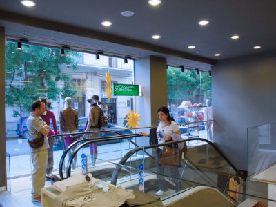 temporary-store-benetton-foggia24