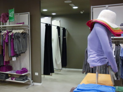temporary-store-benetton-foggia7