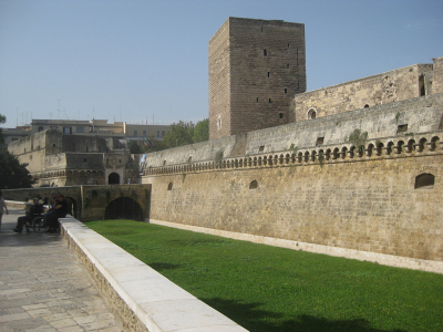 castello-normanno-svevo1-bari